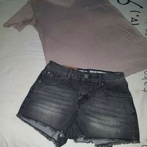 Indigo Rein Frayed Shorts